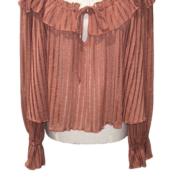 LN Anthropologie Long-Sleeve Sheer Striped Off Shoulder Cropped Top in Rose - S - Picture 8 of 16